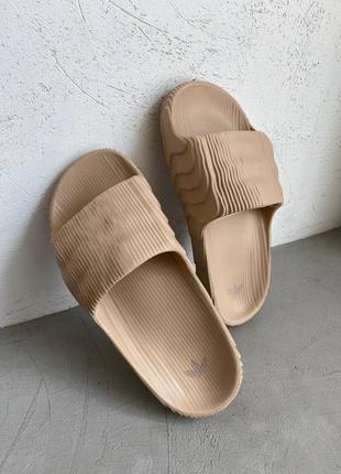 Шлепанцы adilette slide Mocco