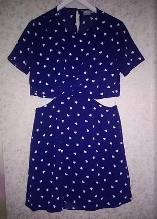 Легкое летнее платье у сердечка с вырезом от asos