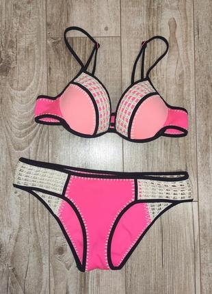 Яркий оригинальный купальник от victoria’s secret 75а