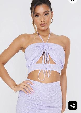 💙💛актуальний ліловий бузковий кроп топ з вирізом prettylittlething