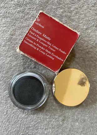 Бархатистые матовые тени clarins ombre matte eyeshadow № 07 carbon2 фото