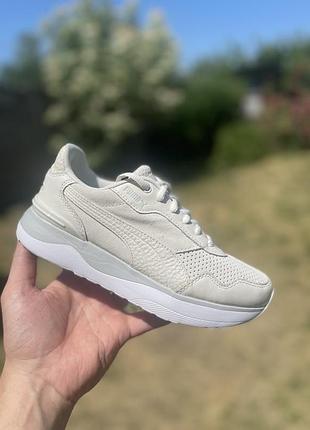 Оригинальные женские кроссовки puma r78 voyage