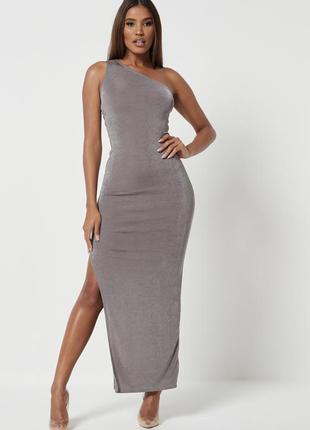 Ідеальна maxi сукня від missguided
