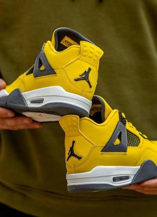 Женские кроссовки nike air jordan 4 retro lightning tour yellow 37-38-40-413 фото