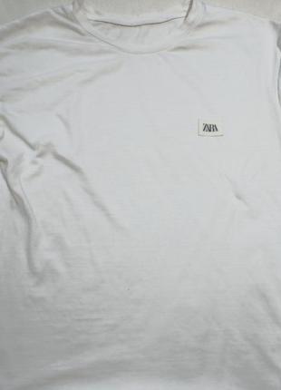 Базовая футболка. футболка zara. белая футболка zara. однотонная футболка.4 фото