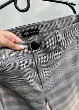 Брюки в клітинку сірі зара zara базові класичні3 фото