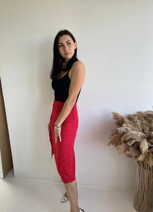 Юбка с разрезом