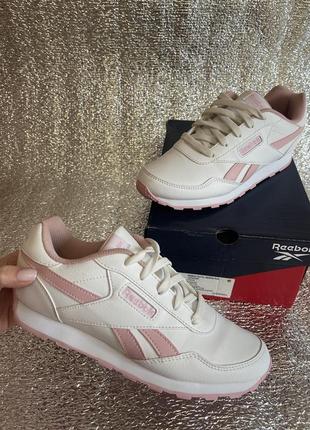 Кроссовки женские reebok royal rewind run оригинал кроссы2 фото