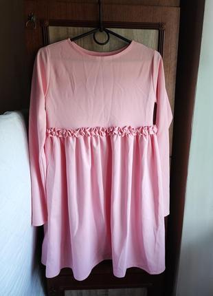Платье нежного розового цвета