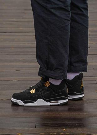 Женские кроссовки nike air jordan 4 retro royalty 403 фото