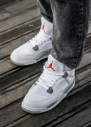 Женские кроссовки nike air jordan 4 retro white grey 37-38-417 фото