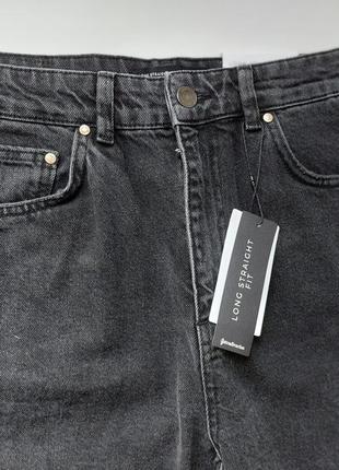 Кружевные джинсы stradivarius фасон straight fit с разрезами на коленях. оригинад из испании4 фото