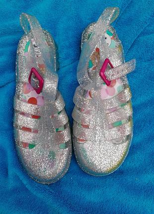 Босоножки сандалии