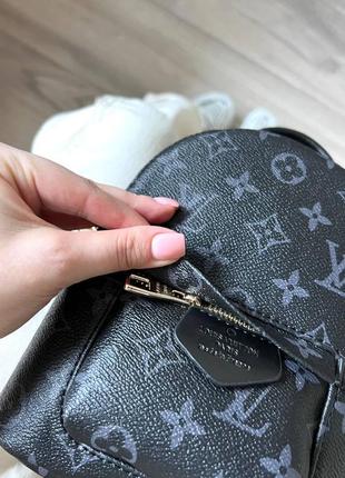 Рюкзак женский louis vuitton palm springs mini backpack black logo8 фото