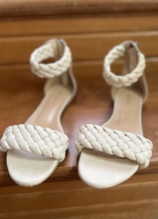 Кожаные босоножки fidelitti, 39 размер