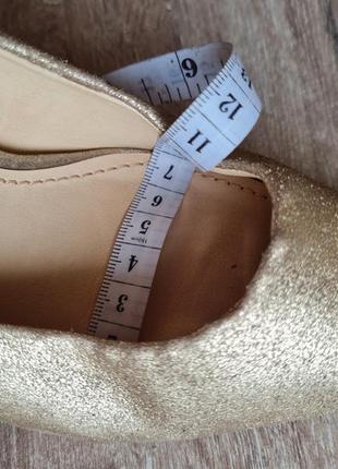 Золотые туфельки лодочки нарядные cosmoparis кожаные8 фото