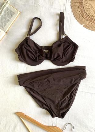 Раздельный коричневый купальник с косточками (размер 42/14-44/16)1 фото