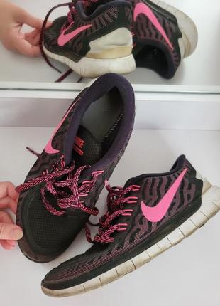 Кросівки nike 5.0 free run 24 чорні рожеві тренування біг робоче взуття ліс пробіжка