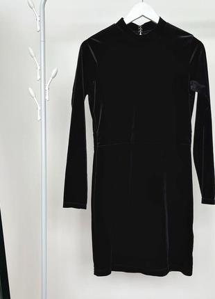 Велюровое черное платье от h&amp;m