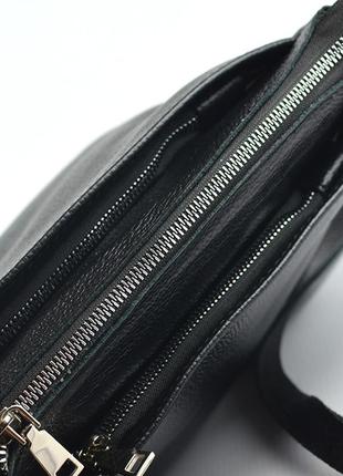 Черная женская кожаная сумочка на три отделения, маленькая сумка кросс-боди из натуральной кожи7 фото