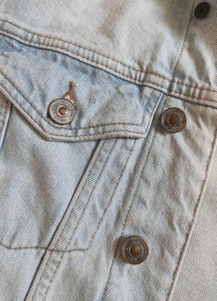 Свет голубая джинсовка джинсовая куртка9 фото