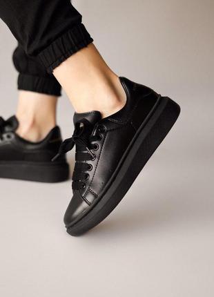 triple black alexander mcqueen