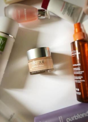Інтенсивний зволожувальний гель тривалої дії, 100 годин зволоження clinique moisture surge 100h auto-replenishing hydrator