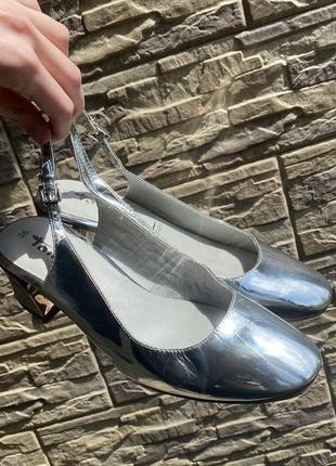 Туфли серебряные металлик