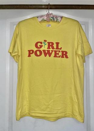 Жовта футболка gildan girl power ( fruit of the loom, snoopy, betty boops )