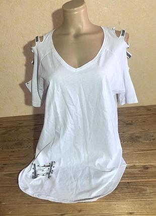 Жіноча футболка