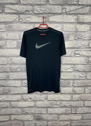Чоловіча мужская футболка nike big swoosh logo adidas kappa fred body the north face lacoste