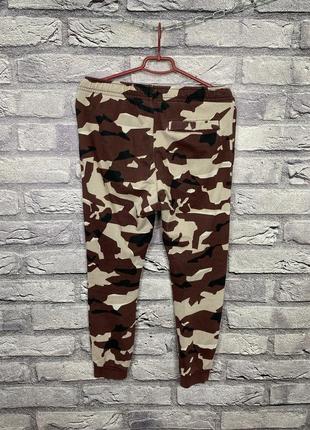 Чоловічі мужские штани камуфляж nike military camo adidas tech fleece puma kappa fred perry5 фото