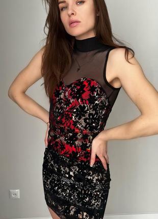 Дуже стильна сукня