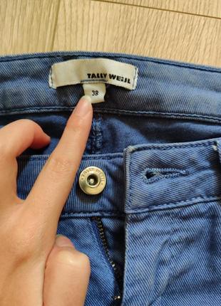 Распродажа! оригинальные и необычные синие джинсы с узором и бахромой tally weijl, скини6 фото