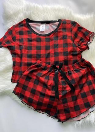 Пижама, костюм для дома