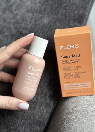 Elemis superfood glow priming moisturiser - увлажняющий крем-праймер, 60 ml