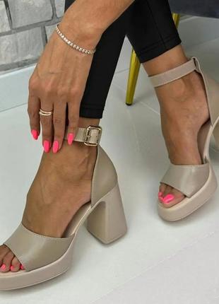 Босоножки женские стильные на каблуках натуральная кожа цвет бежевый размер 36 (23,5 см) (48551)