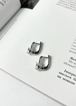 Срібні сережки з фіанітами3 фото