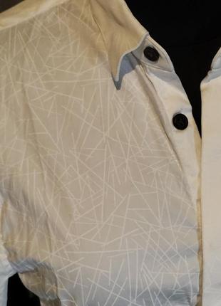 Брендова базова біла сорочка