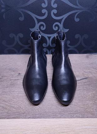 Asos 9.5/43.5p, india, ykk