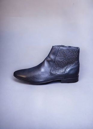 Asos 9.5/43.5p, india, ykk