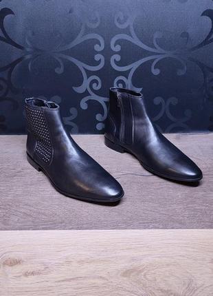 Asos 9.5/43.5p, india, ykk