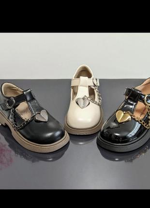 Неймовірна колекція туфельок для дівчаток2 фото