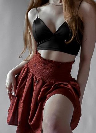 Новая удивительная сатиновая юбка кирпичного цвета