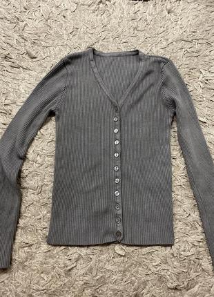 Женская кофточка