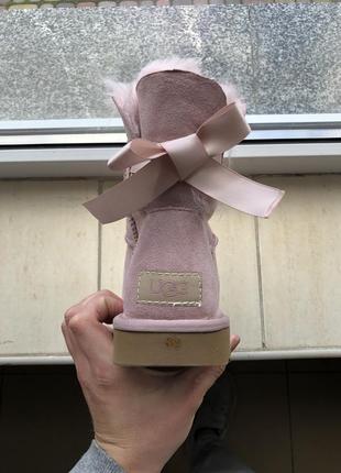 🏵️ugg mini bailey bow ii dusk🏵️зимние женские розовые угги, замшевые сапоги/уги7 фото