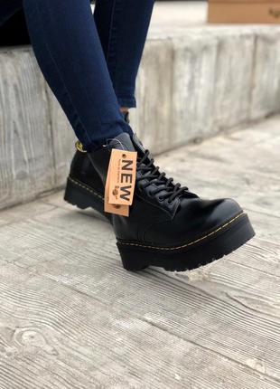 ❣️шикарные женские кожаные ботинки с мехом на платформе8 фото