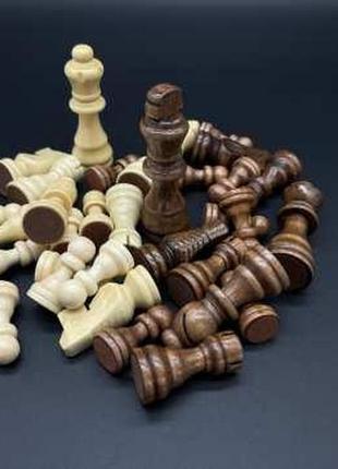 Комплект шахових фігур із дерева / комплект шахових фігур із дерева