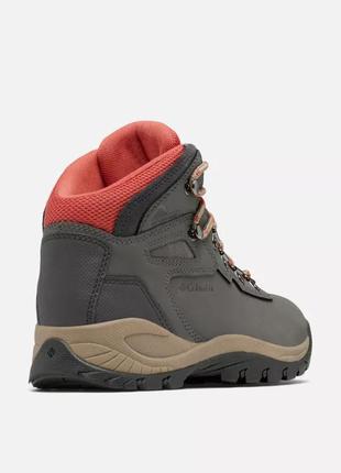 Женские водонепроницаемые columbia sportswear ботинки newton ridge plus waterproof hiking boot9 фото