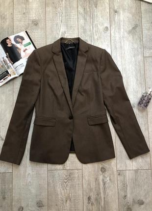 Коричневий піджак esprit